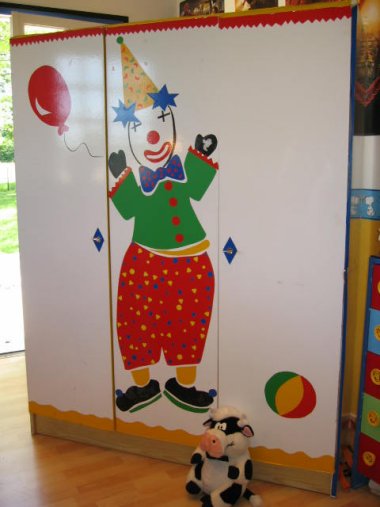 armoire_clown (5).JPG