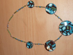 collier fimo Lavachequireve