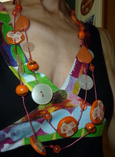 collier_bouton_fimo1.jpg collier_bouton_fimo1.jpg