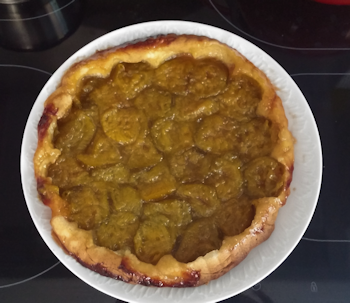 tatin_prunes_lavachequireve_00.png